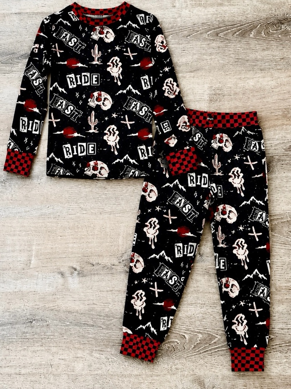 Strictly Wild NWT Skull Red Checker Ride Fast 2 Piece Bamboo Set 2T